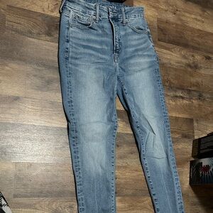 American Eagle Outfitters High Rise Blue Jeans